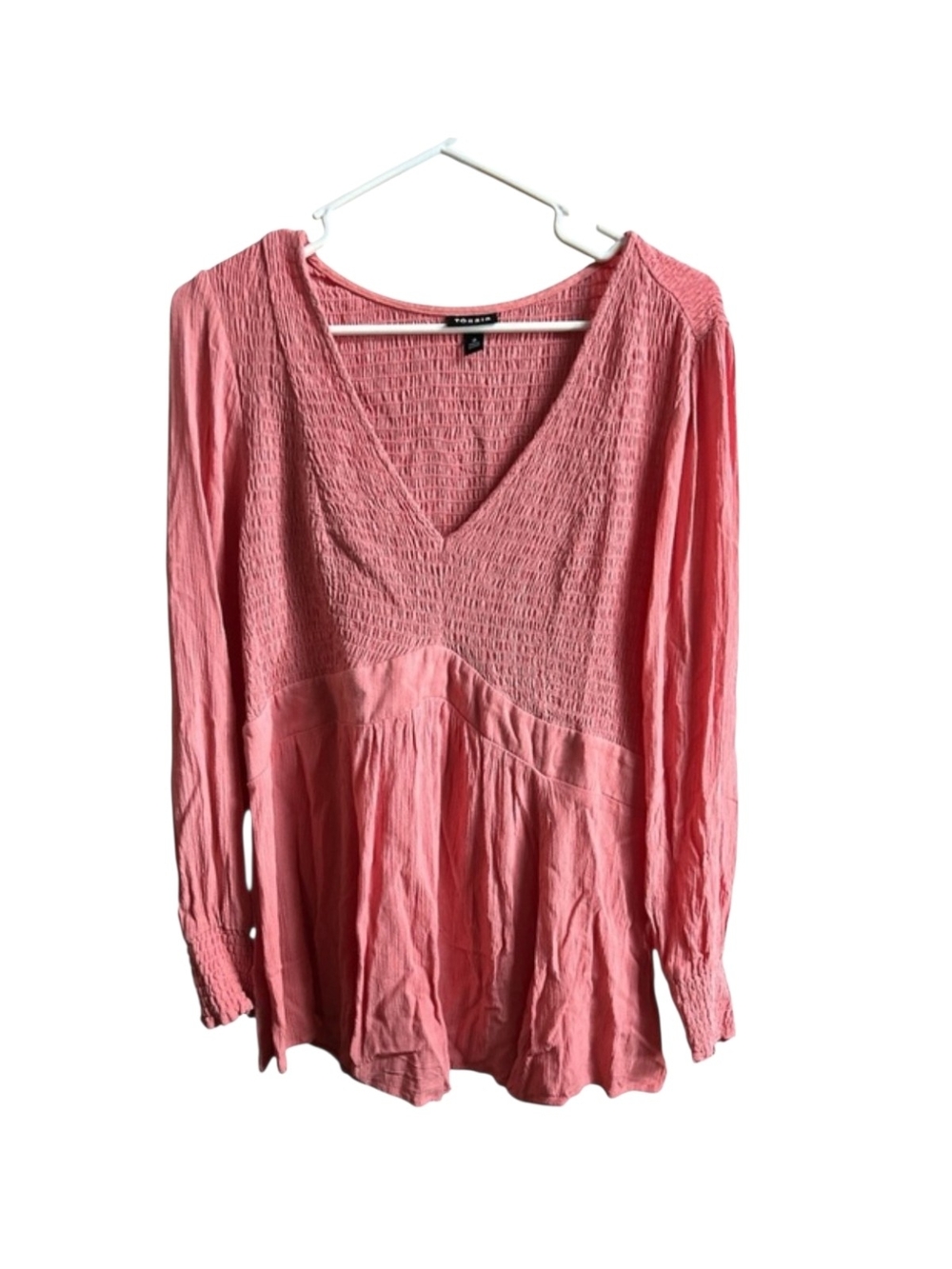 torrid Coral Pink Smocked V-Neck Peplum Tunic - Picture 4 of 7